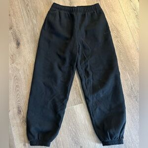 Aritzia Cozy Sweatfleece Mega Jogger